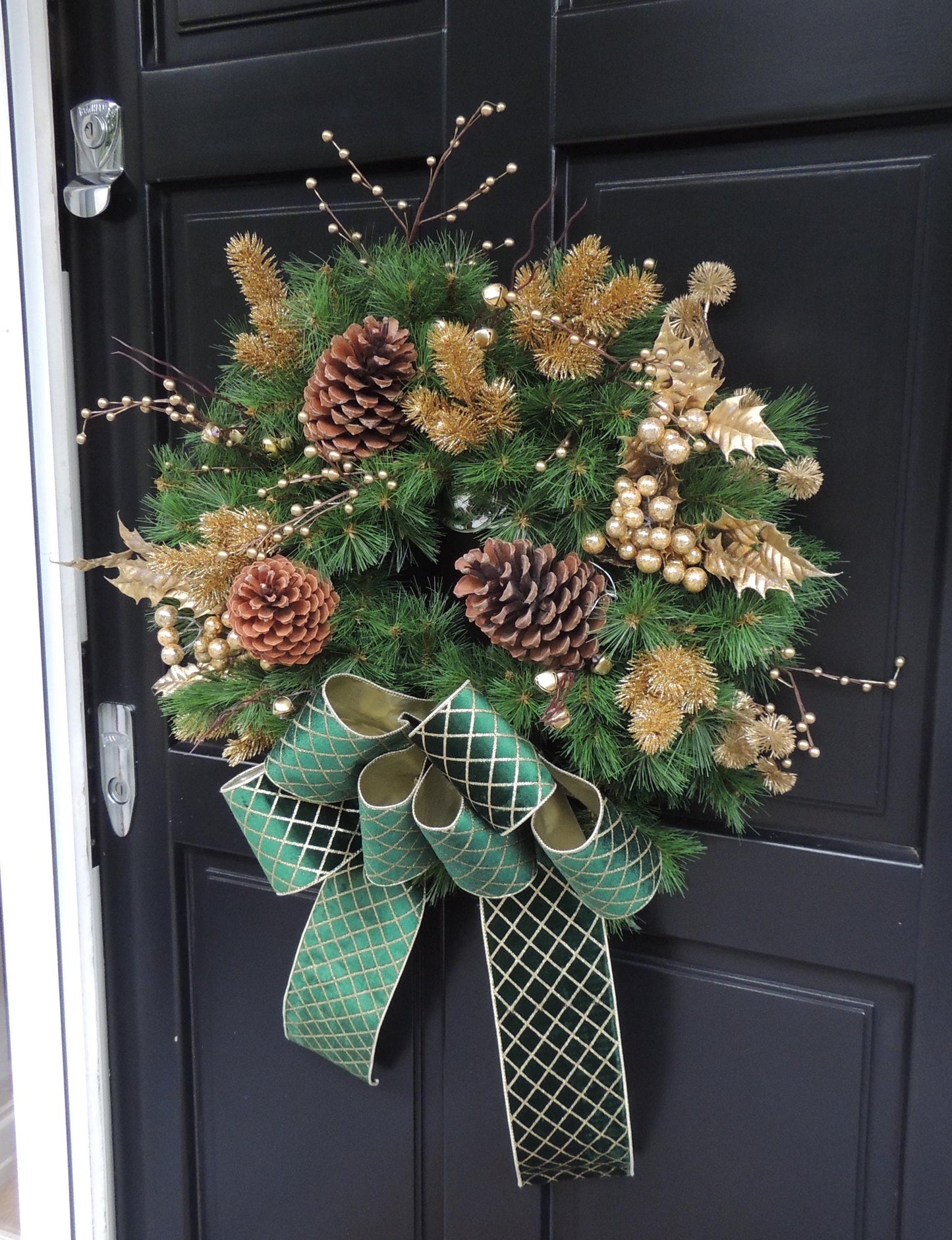 Luxury Christmas Wreath Front Door, Luxury Home Decorations, Gold Green Xmas, Winter Mantle Decor, Holiday wreath,Advent wreath,Holiday Swag